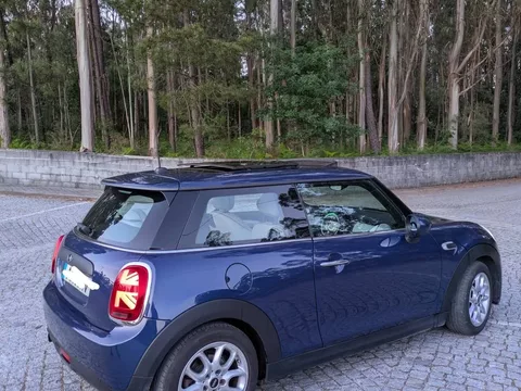 MINI 3 Portas