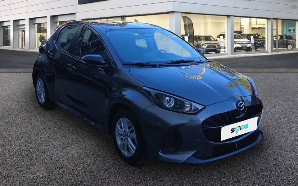 Mazda 2 1.5 L Hybrid VVT-i Centre-Line
