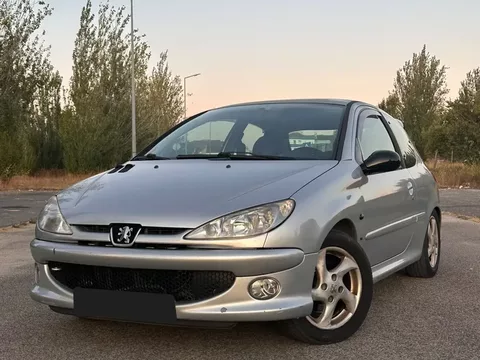 Peugeot 206 2.0 HDi XS