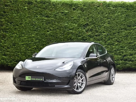 Tesla Model 3 Standard Range Plus RWD