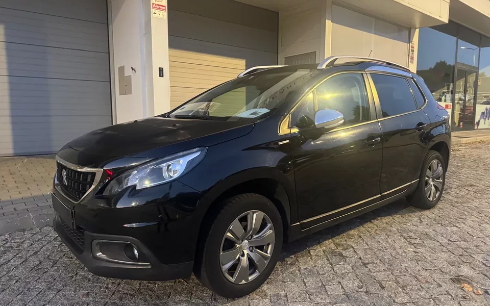 Peugeot 2008 1.2 PureTech Style