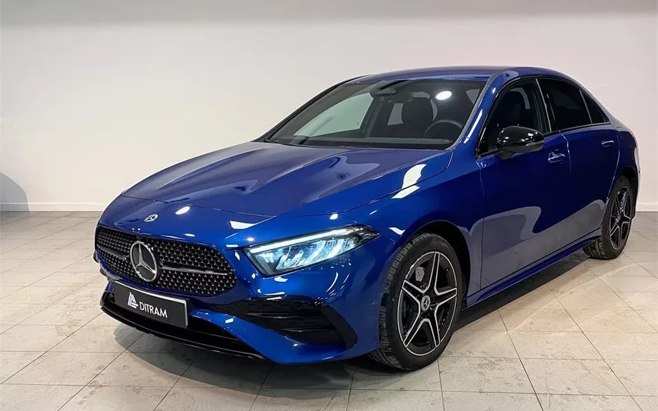 MERCEDES-BENZ Clase A CLASE A 250 e con tecnología híbrida EQ Sedán