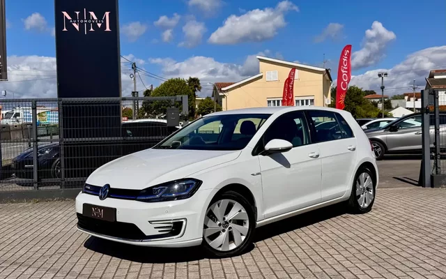 VW e-Golf Standard
