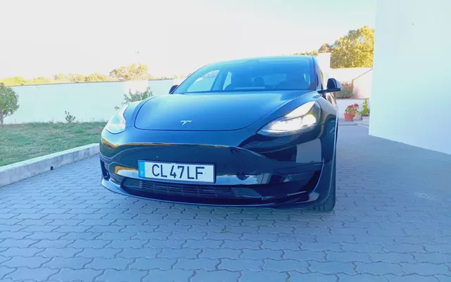 Tesla Model 3 Standard RWD