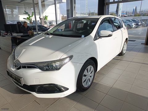 Toyota Auris 2018 1.3 100PS 6SPEED