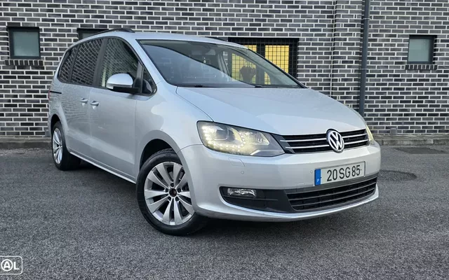 VW Sharan