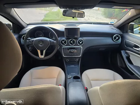 Mercedes-Benz A 160