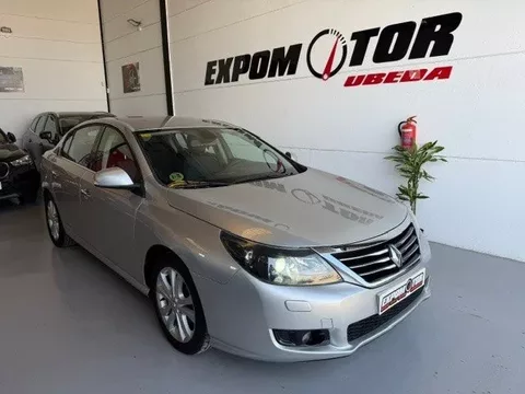 RENAULT Latitude Latitude 2.0dCi Privilege