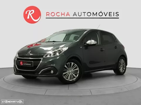 Peugeot 208 1.2 VTi SE Style