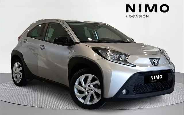 TOYOTA Aygo X Cross AYGO X CROSS 1.0 VVT-I 72CV Play