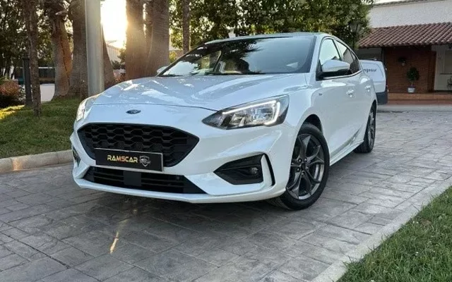 FORD Focus Focus 1.5 Ecoblue ST-Line 120