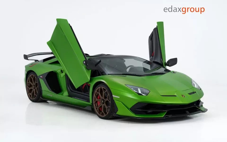 Lamborghini Aventador SVJ Roadster