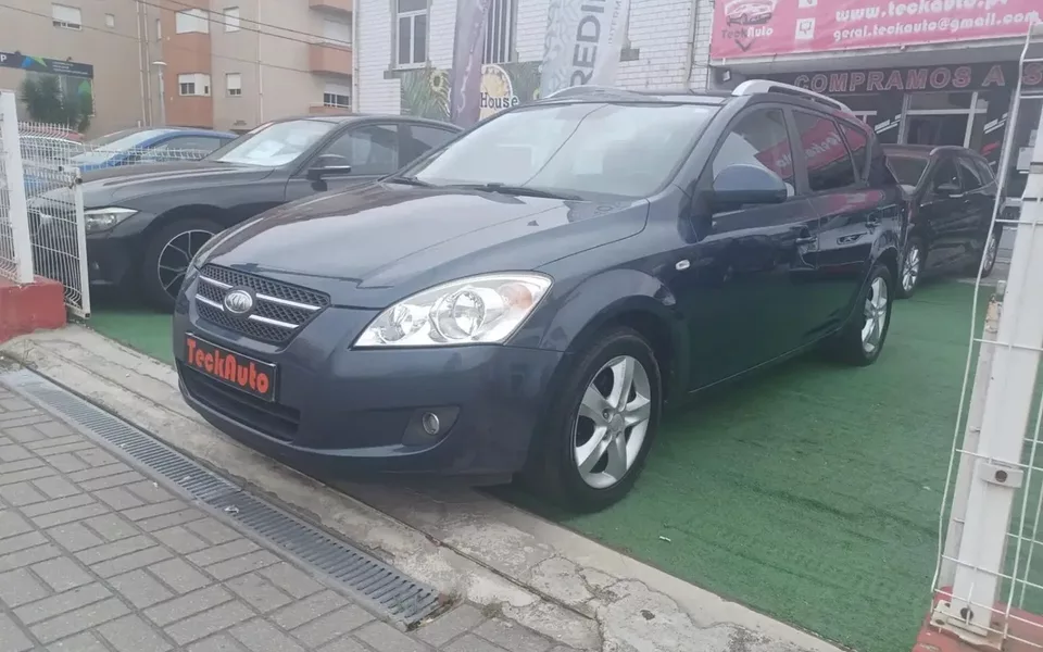 Kia Ceed SW 1.4 CVVT EX ISG