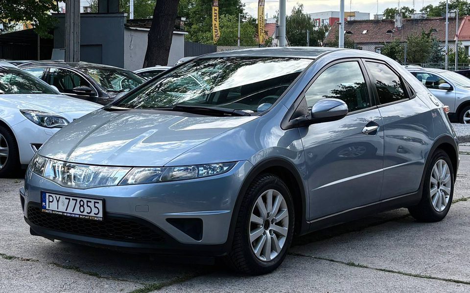 Honda Civic UFO