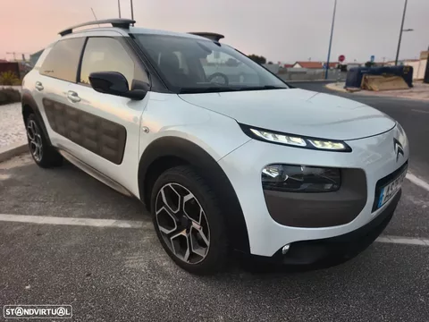 Citroën C4 Cactus BlueHDi 100 Stop&Start Shine Edition