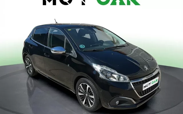 PEUGEOT 208 208 1.2 PureTech S&S Tech Edition 110