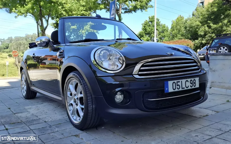 MINI Cabrio Cooper D