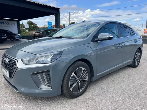 Hyundai Ioniq 1.6 GDI HEV Hybrid Tech