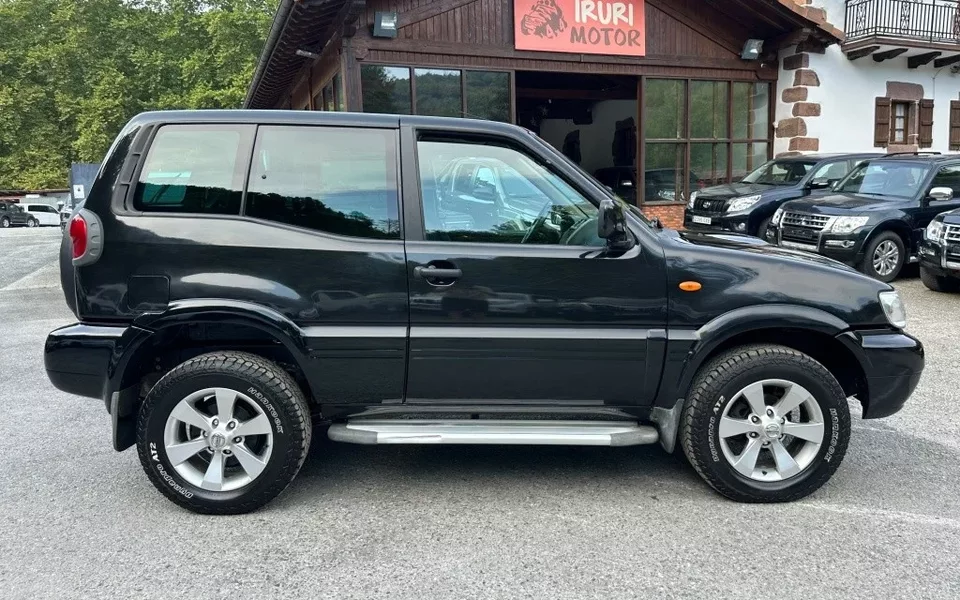 NISSAN Terrano Terrano 2.7TDI Sport