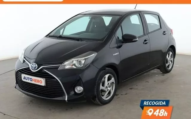 TOYOTA Yaris 1.5 Hybrid Active