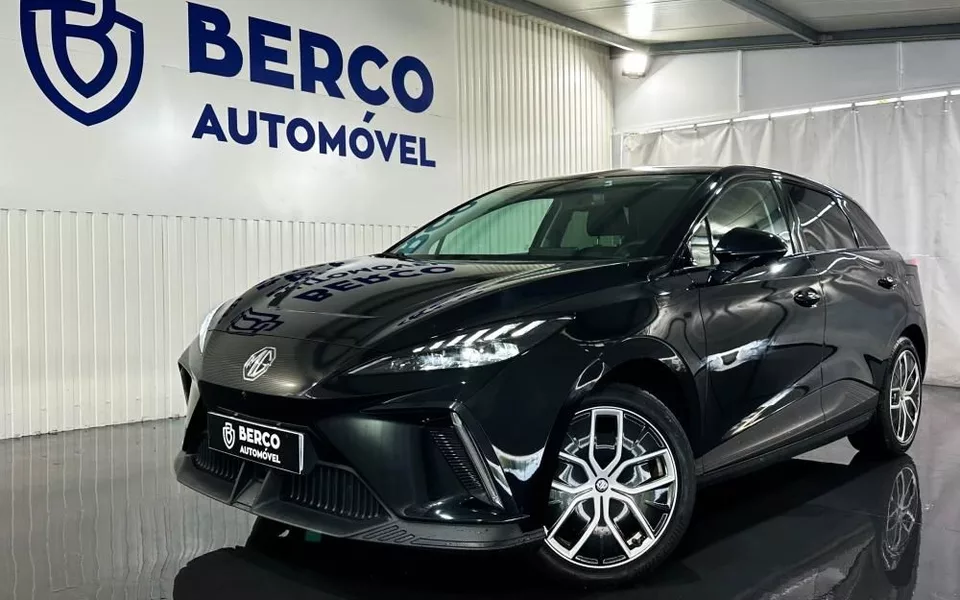 MG MG4 64 kWh Luxury