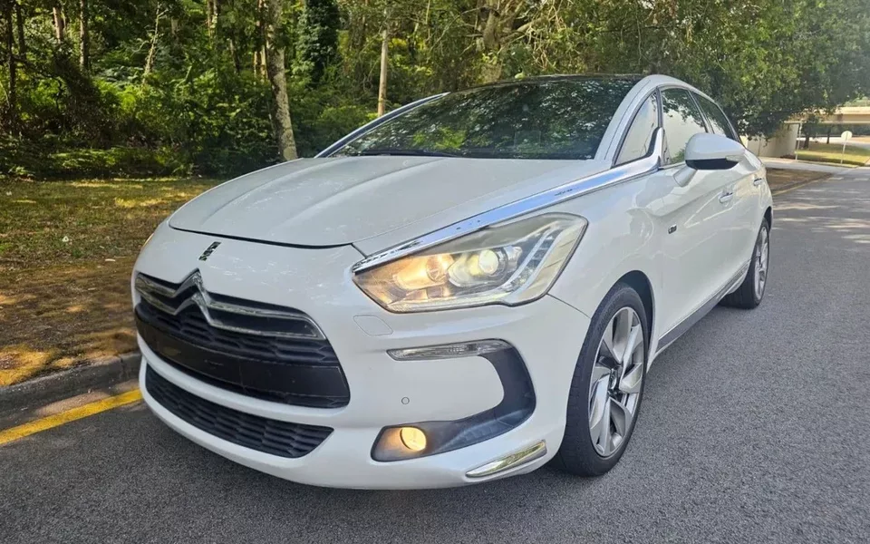 Citroën DS5 2.0 HDi Hybrid4 Sport Chic CMP6