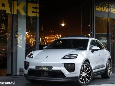Porsche Macan Electric 4