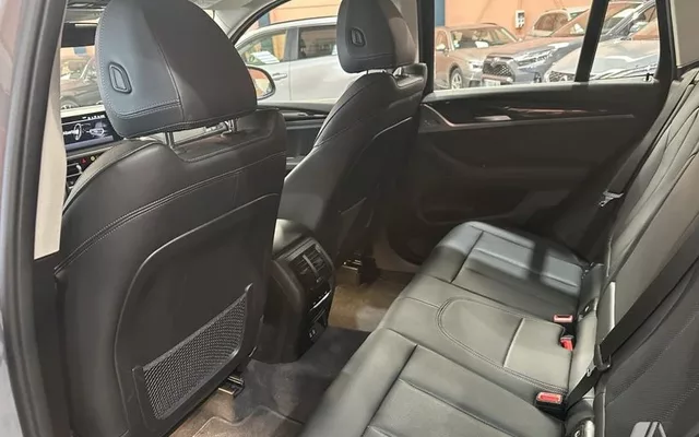 BMW X3 X3 sDrive 18dA xLine M Sport