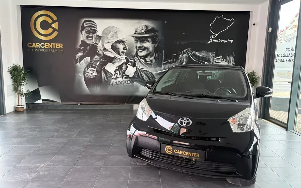 Toyota iQ 1.0 VVT-i