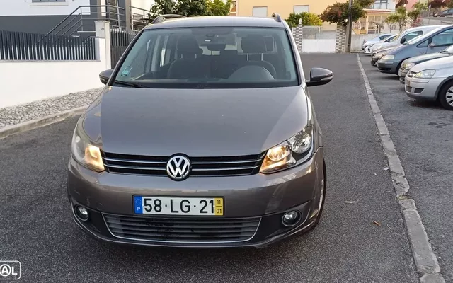 VW Touran 1.6 TDI Blue.Confortline DSG 7L