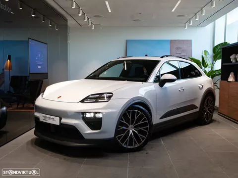Porsche Macan Electric 4