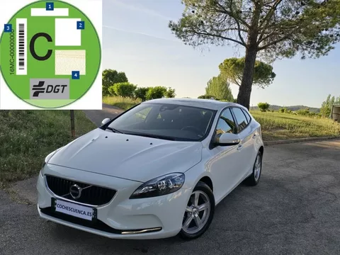 VOLVO V40 V40 D2 Inscription 120