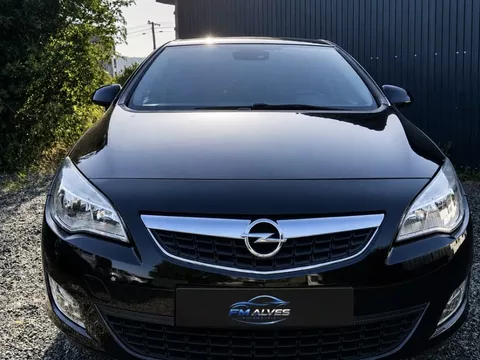 Opel Astra 1.7 CDTi Cosmo