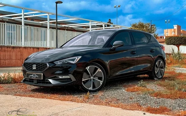 SEAT León León 2.0TDI CR S&S FR DSG-7 150