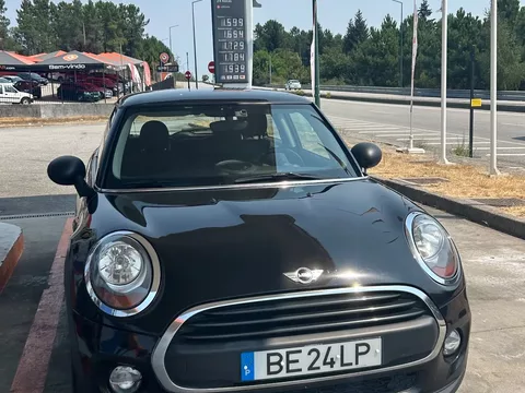 MINI 3 Portas