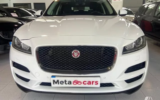 JAGUAR F-Pace F-Pace 2.0i4D Pure AWD 180
