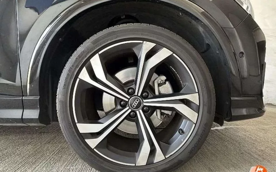 AUDI Q3 Q3 40 TDI Black line quattro S tronic 140kW