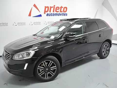 VOLVO XC60 XC60 D3 Momentum Aut. 150