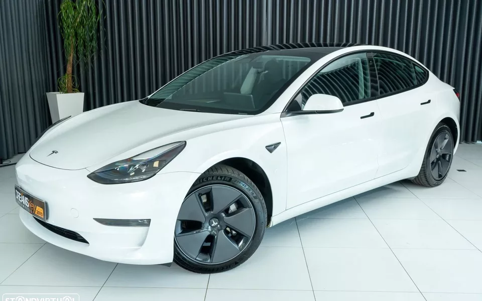 Tesla Model 3 Long Range Tração Traseira