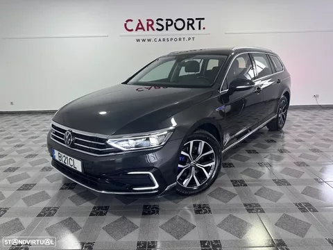 VW Passat Variant