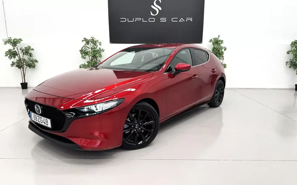 Mazda 3 Hatchback 2.0 Sky-X Excellence
