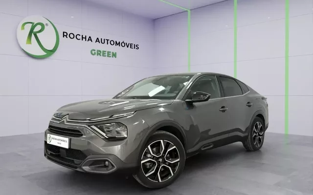 Citroën e-C4 X