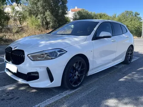 BMW 116 2022 SportM 50 anos