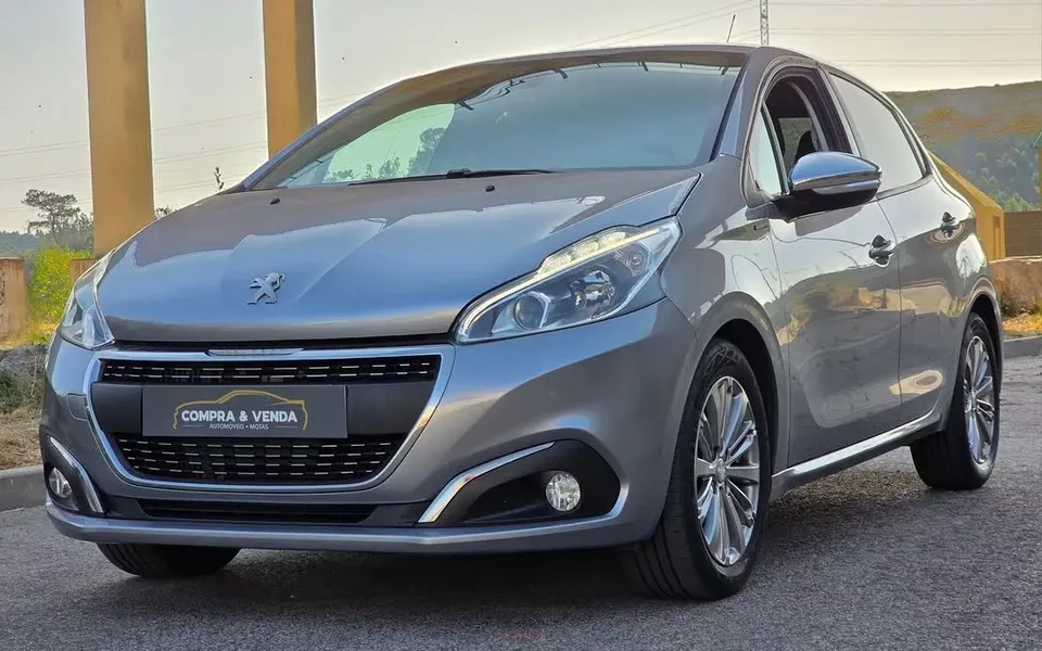 Peugeot 208 1.6 BlueHDi Style