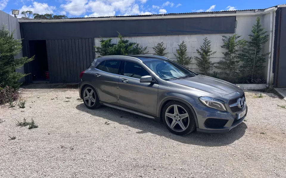 Mercedes-Benz GLA 200 CDI AMG Line Aut.