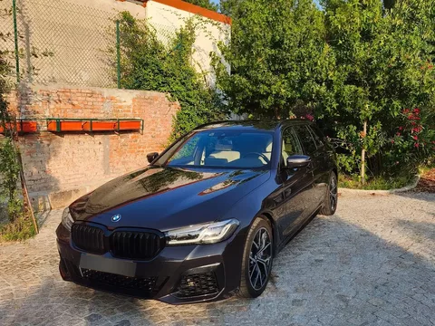 BMW 530 e Pack Desportivo M