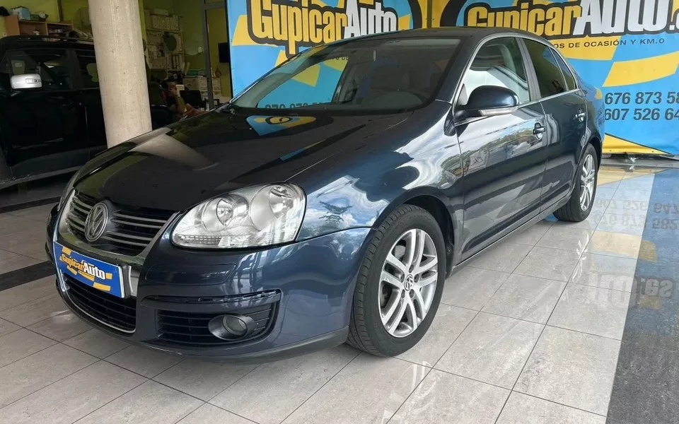 VOLKSWAGEN Jetta Jetta 2.0TDI Advance