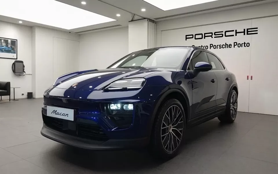 Porsche Macan Electric 4S