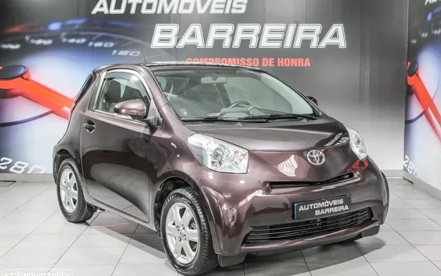 Toyota iQ 1.0 VVT-i Essential+AC