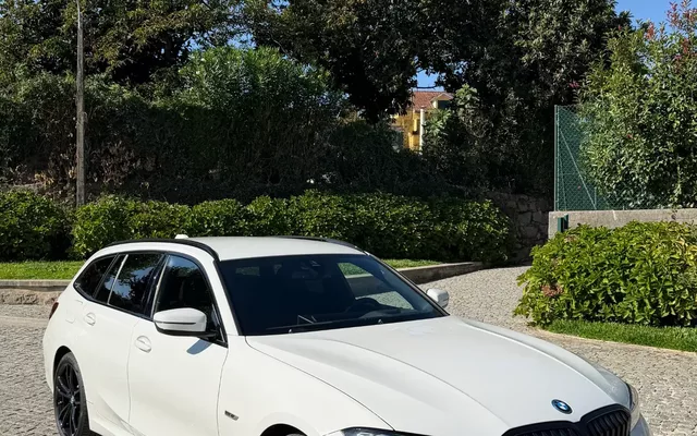 BMW 330 e Pack M Auto